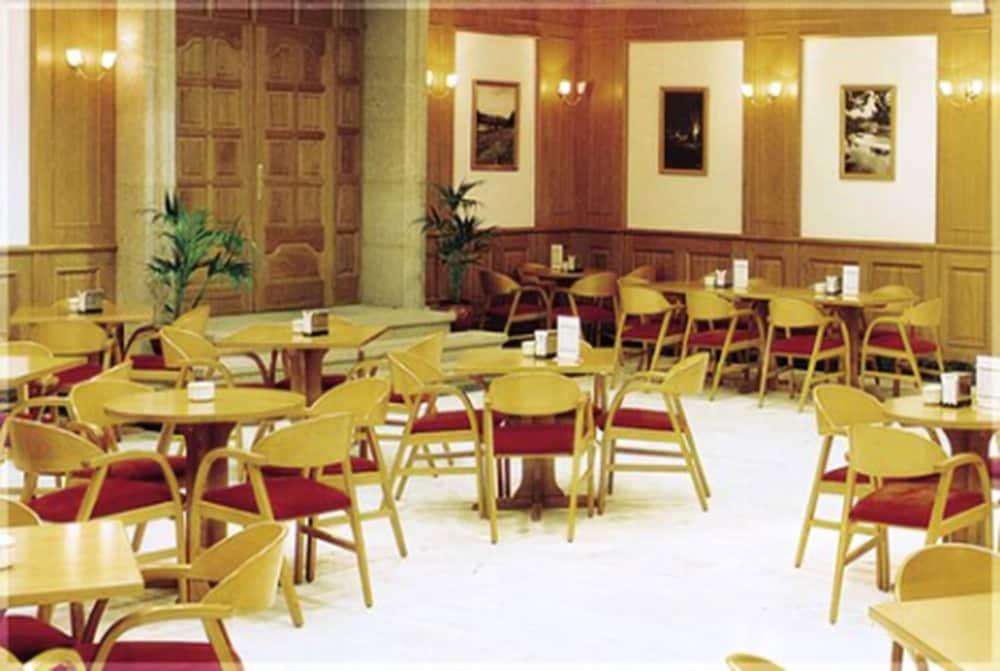 Hotel Scala Padron Luaran gambar