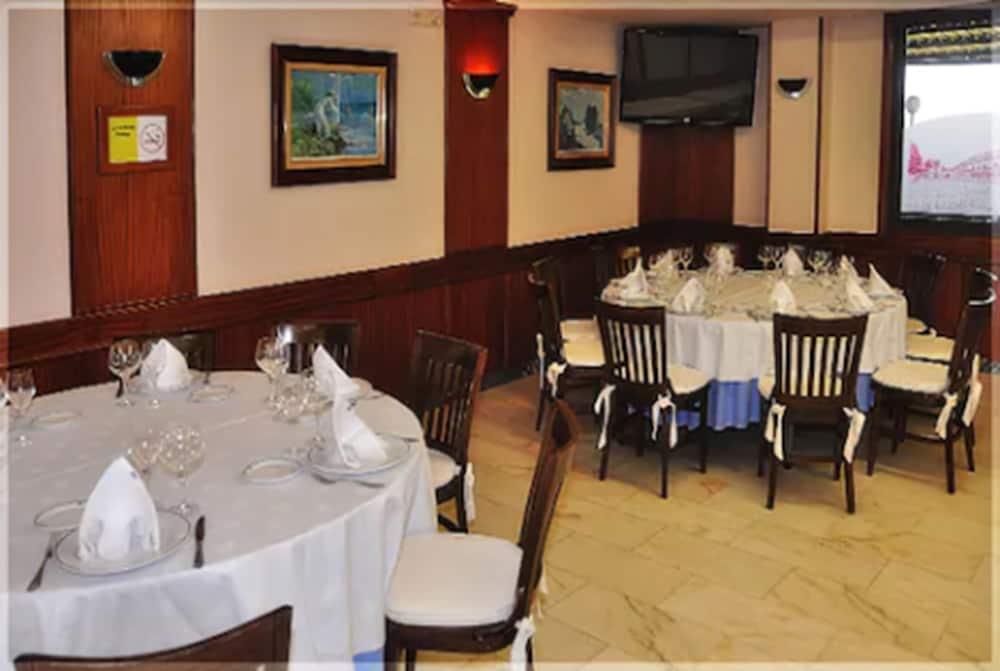 Hotel Scala Padron Luaran gambar